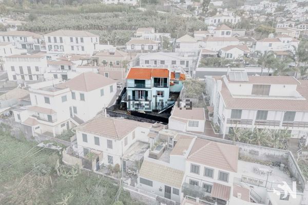 3-bedroom freehold villa in Funchal — photo 3 of 5