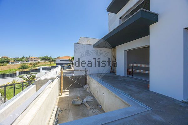 3-bedroom freehold villa in Mafra/Ericeira — photo 4 of 5