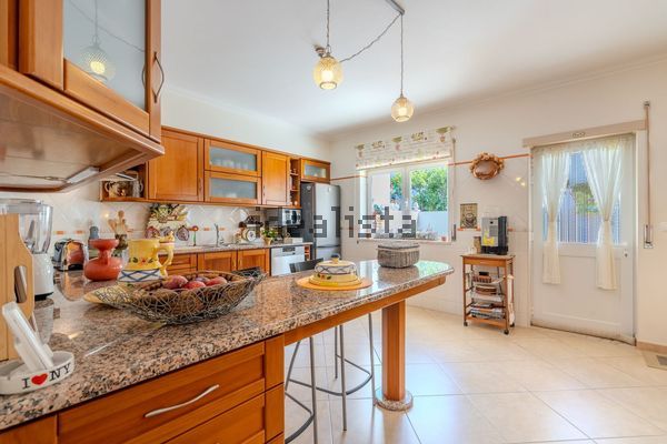 4-bedroom freehold villa in Peniche/Baleal — photo 3 of 5