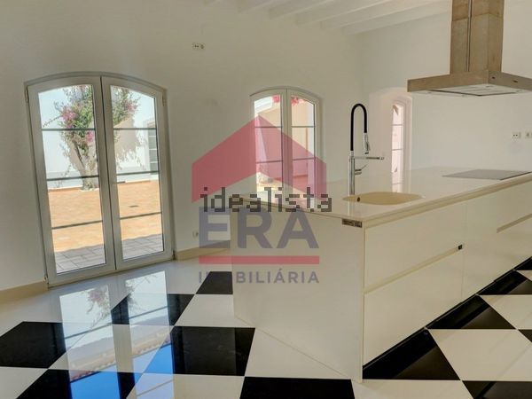 5-bedroom freehold villa in Óbidos — photo 4 of 5