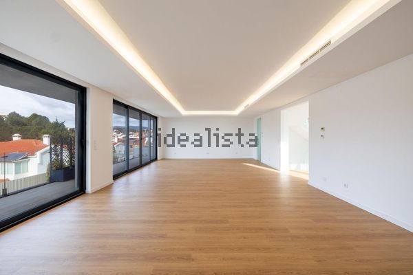 5-bedroom freehold villa in Cascais/Estoril — photo 3 of 5