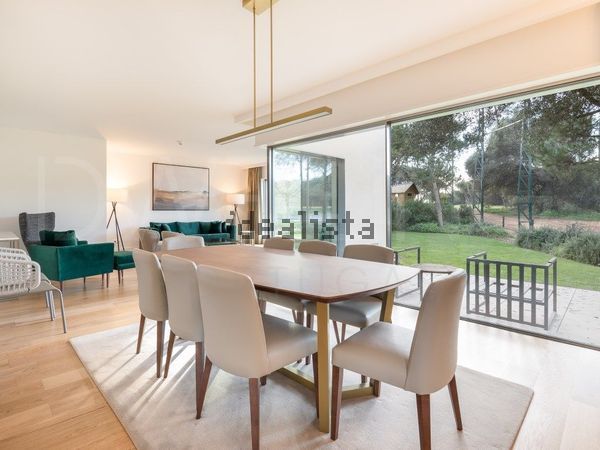 3-bedroom freehold villa in Cascais/Estoril — photo 5 of 5