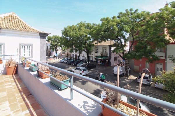 2-bedroom freehold villa in Loulé/Vilamoura — photo 3 of 5