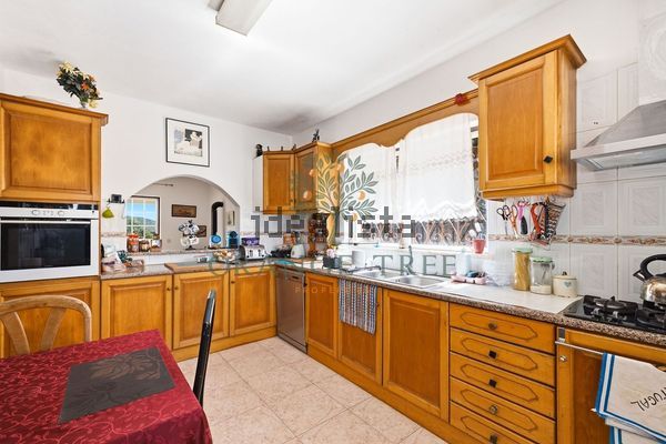 4-bedroom freehold villa in Faro — photo 4 of 5