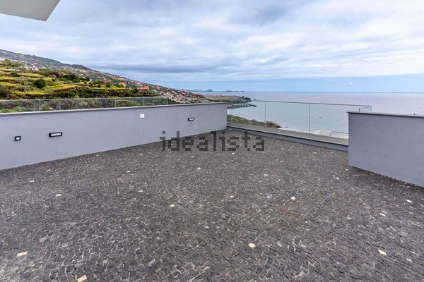 Detached house in Rua do Barreiro, 48, Santa Cruz — image 3