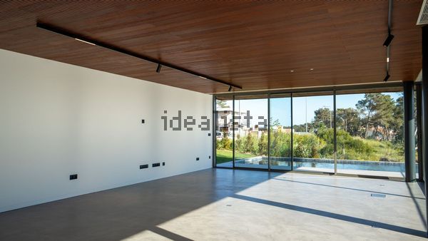 4-bedroom freehold villa in Cascais/Estoril — photo 5 of 5