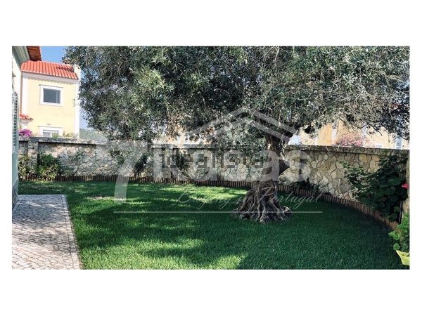 Detached house in Centro, Mafra — image 3