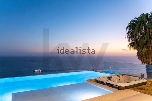 4-bedroom freehold villa in Santa Cruz/Caniço — photo 5 of 5