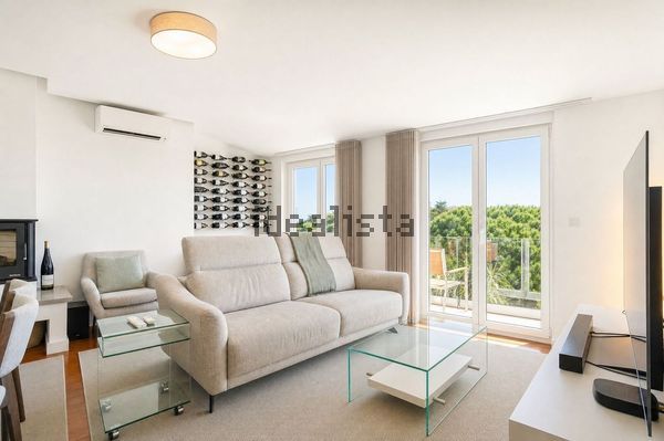 4-bedroom freehold villa in Sintra/Colares — photo 1 of 5