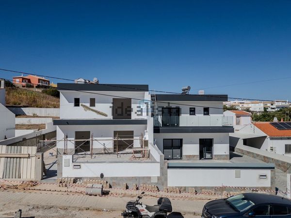 3-bedroom freehold villa in Silves — photo 3 of 5