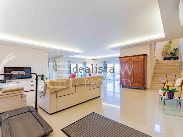 6-bedroom freehold villa in Faro — photo 4 of 5