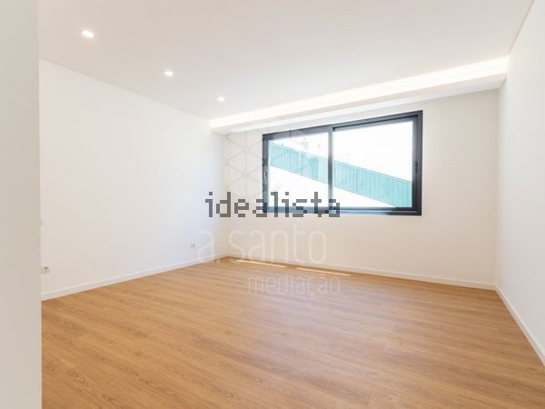 4-bedroom freehold villa in Cascais/Estoril — photo 4 of 5