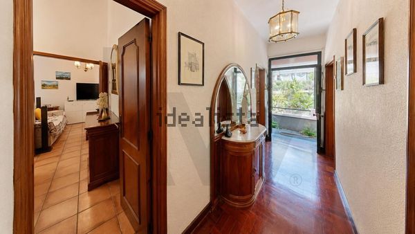 Detached house in Travessa do Lazareto, Santa Maria Maior — image 3