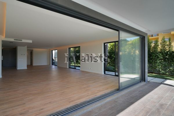 4-bedroom freehold villa in Cascais/Estoril — photo 4 of 5