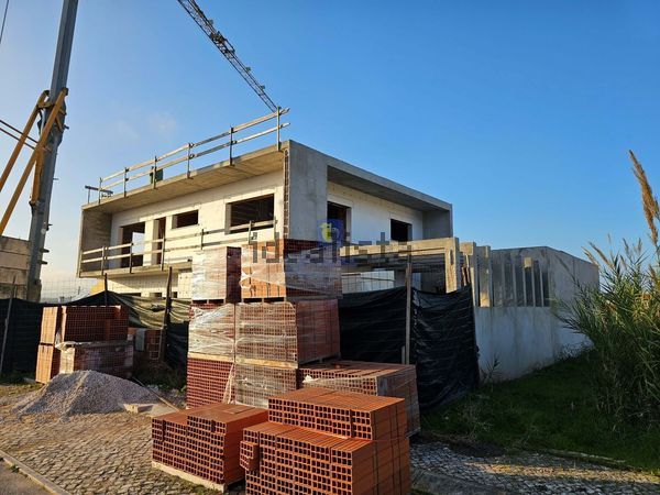 4-bedroom freehold villa in Caldas da Rainha/Foz do Arelho — photo 2 of 5