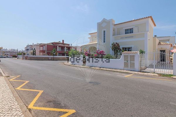 Detached house in Quinta da Bemposta Nn, Bemposta - Quatro Estradas, Portimão — image 5