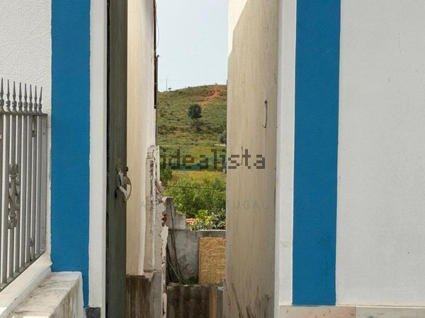 Semi-detached house in Rua da Liberdade, Mexilhoeira da Carregação, Estômbar e Parchal — image 3