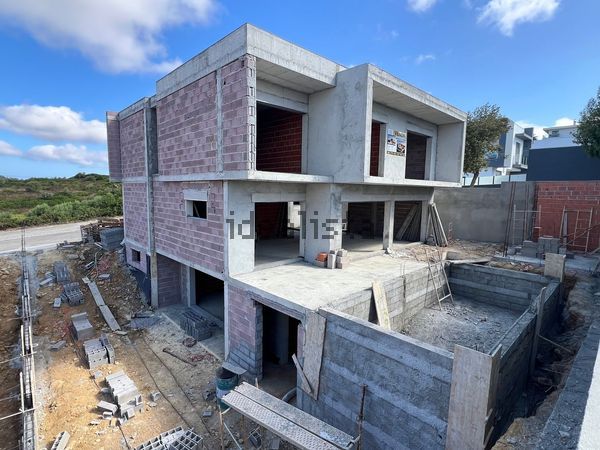 4-bedroom freehold villa in Mafra/Ericeira — photo 4 of 5