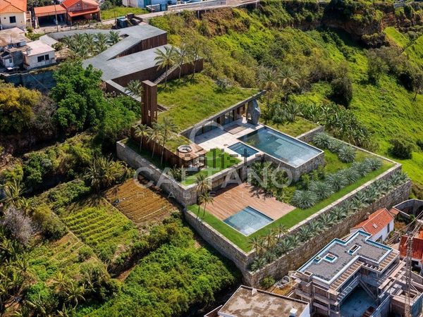 4-bedroom freehold villa in Ponta do Sol — photo 3 of 5