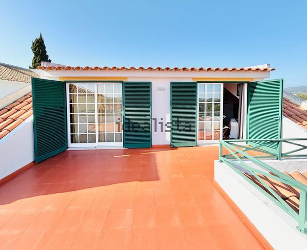 4-bedroom freehold villa in Cascais/Estoril — photo 4 of 5