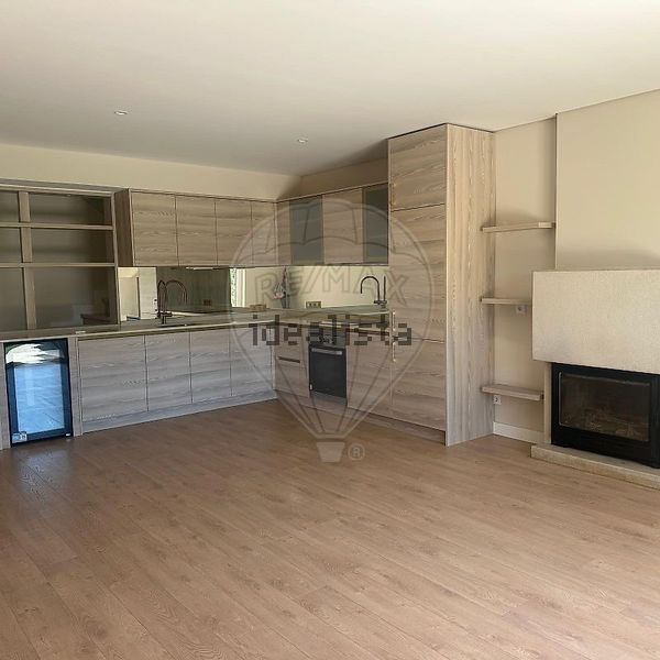 3-bedroom freehold villa in Cascais/Estoril — photo 5 of 5