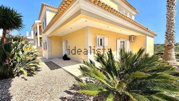 4-bedroom freehold villa in Sintra/Colares — photo 1 of 5