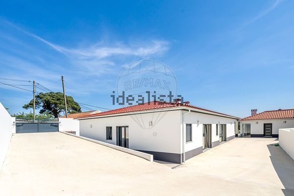 6-bedroom freehold villa in Mafra/Ericeira — photo 2 of 5