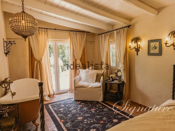 4-bedroom freehold villa in Faro — photo 3 of 5