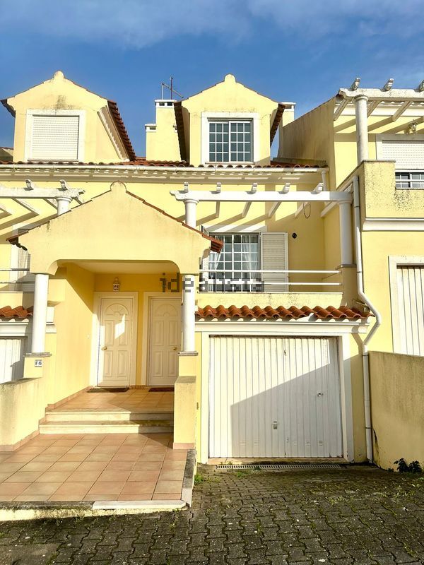 3-bedroom freehold villa in Peniche/Baleal — photo 2 of 5