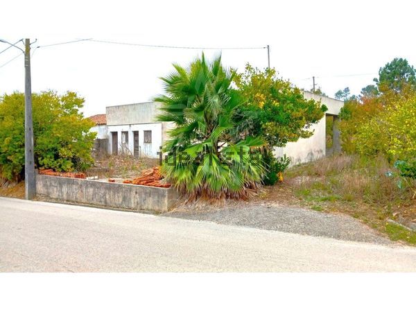 3-bedroom freehold villa in Alcobaça/São Martinho do Porto — photo 2 of 5