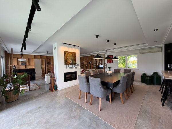 4-bedroom freehold villa in Faro — photo 4 of 5