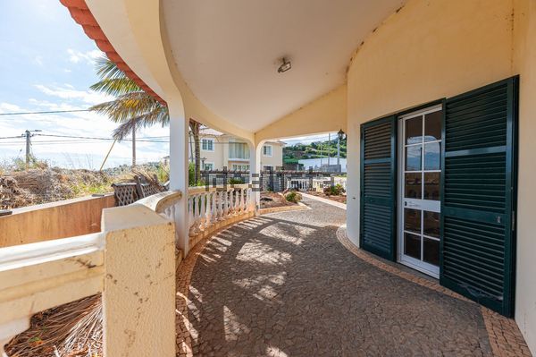 Detached house in Caminho do Lombo da Piedade, Canhas — image 4