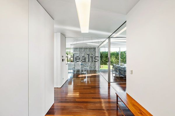 5-bedroom freehold villa in Cascais/Estoril — photo 2 of 5