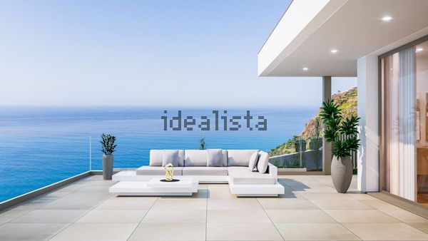 4-bedroom freehold villa in Calheta — photo 3 of 5