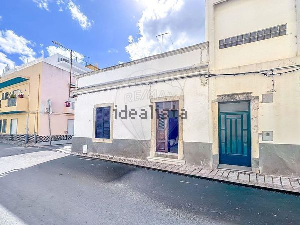 3-bedroom freehold villa in Olhão — photo 1 of 5