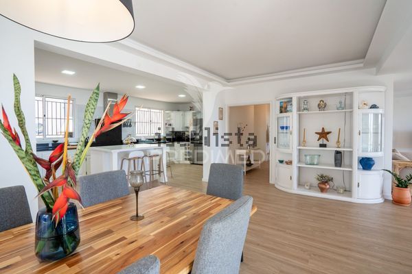 4-bedroom freehold villa in Funchal — photo 5 of 5