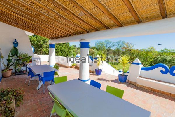 6-bedroom freehold villa in Loulé/Vilamoura — photo 1 of 5