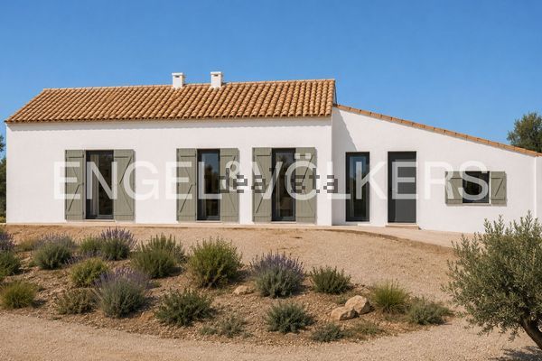 4-bedroom freehold villa in Tavira — photo 2 of 5