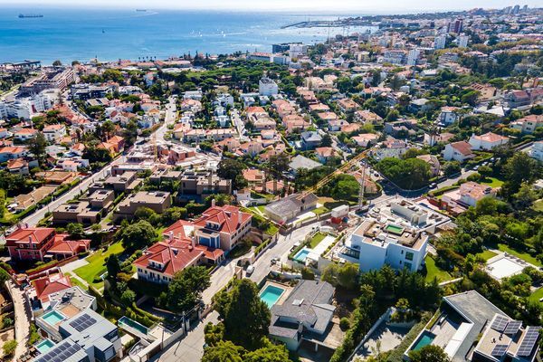 5-bedroom freehold villa in Cascais/Estoril — photo 5 of 5