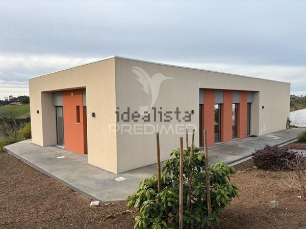 Detached house in Carvalhal Benfeito — image 3