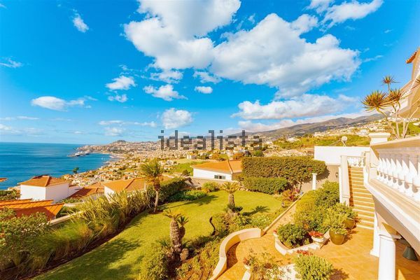 5-bedroom freehold villa in Funchal — photo 4 of 5