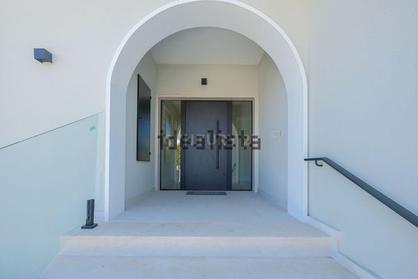 5-bedroom freehold villa in Cascais/Estoril — photo 5 of 5