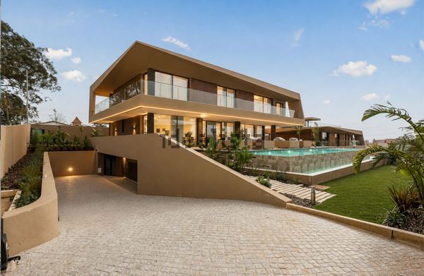 5-bedroom freehold villa in Sintra/Colares — photo 3 of 5