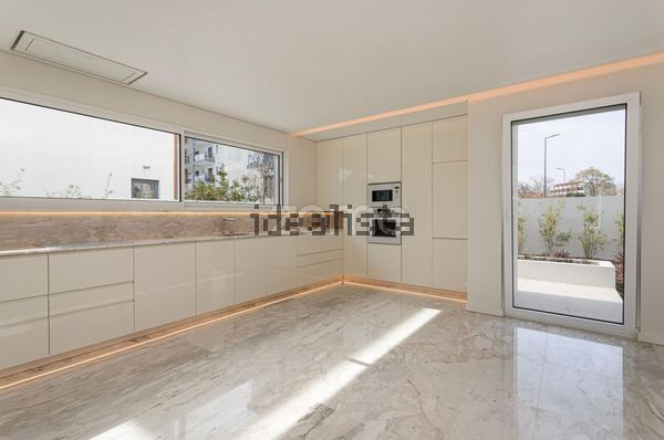 5-bedroom freehold villa in Loulé/Vilamoura — photo 4 of 5
