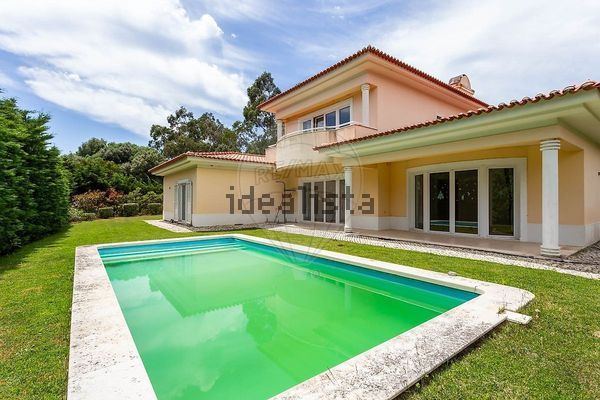 4-bedroom freehold villa in Cascais/Estoril — photo 4 of 5