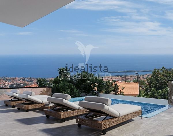 3-bedroom freehold villa in Funchal — photo 2 of 5