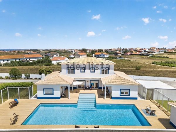 4-bedroom freehold villa in Mafra/Ericeira — photo 2 of 5