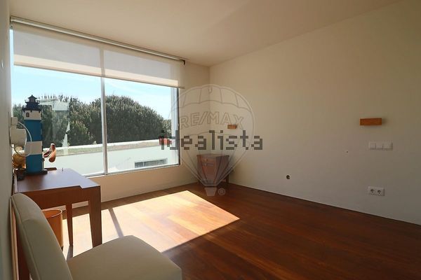 2-bedroom freehold villa in Óbidos — photo 5 of 5