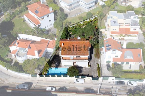 6-bedroom freehold villa in Cascais/Estoril — photo 3 of 5