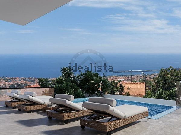 3-bedroom freehold villa in Funchal — photo 2 of 5